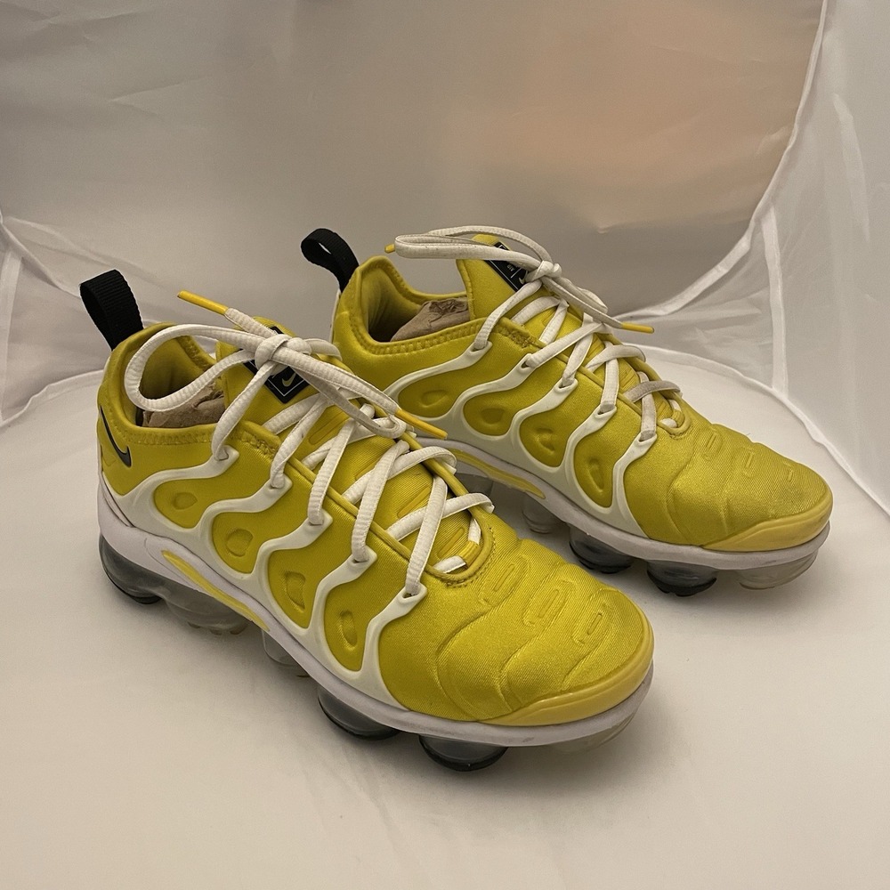Nike Air VaporMax Plus Sunshine Yellow Women's Size 6 ,  CU4907-700